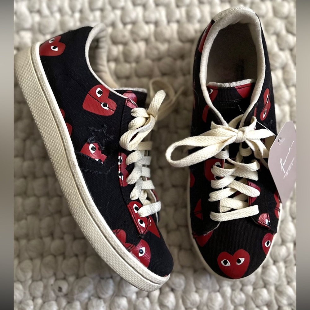 CDG x CONVERSE PLAY low top canvas sneakers
